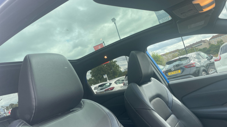 Nissan Qashqai 1.3 DiG-T MH Tekna 5dr Petrol Hatchback